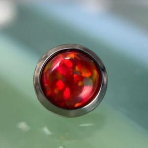 Top ópalo rojo