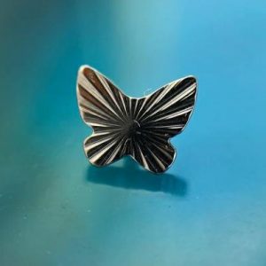 Mariposa 666159568800